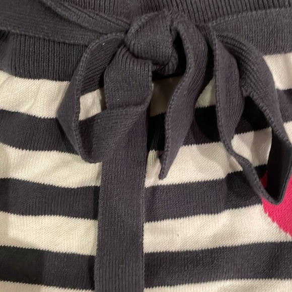 Old Navy Knit Skirt with Hearts - Picture 3 of 5